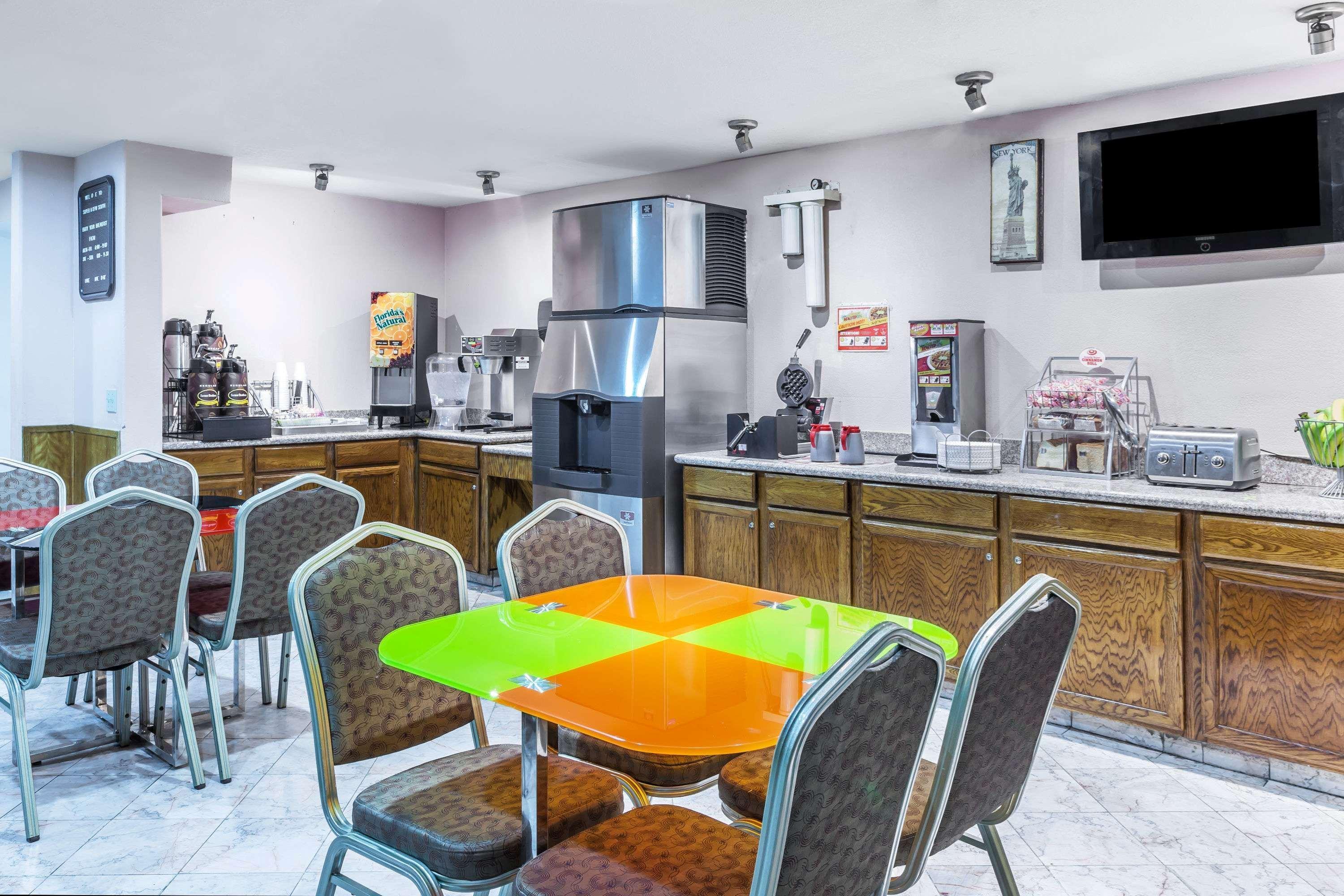 依文dfw机场/南速8酒店 歐文 外观 照片