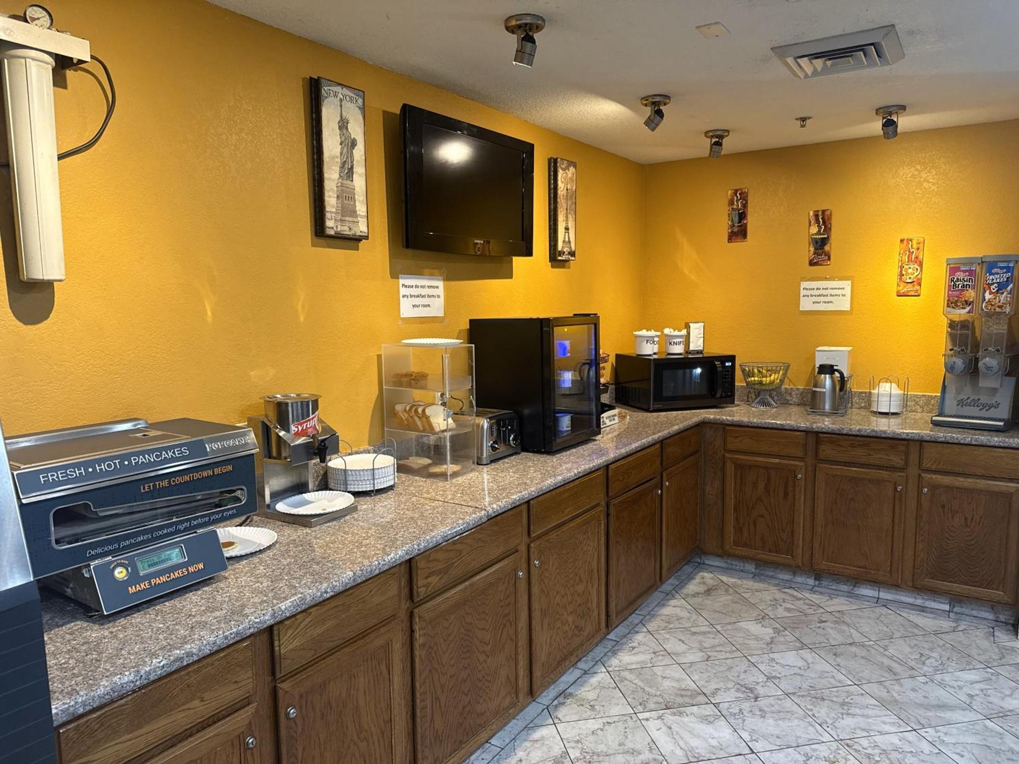 依文dfw机场/南速8酒店 歐文 外观 照片
